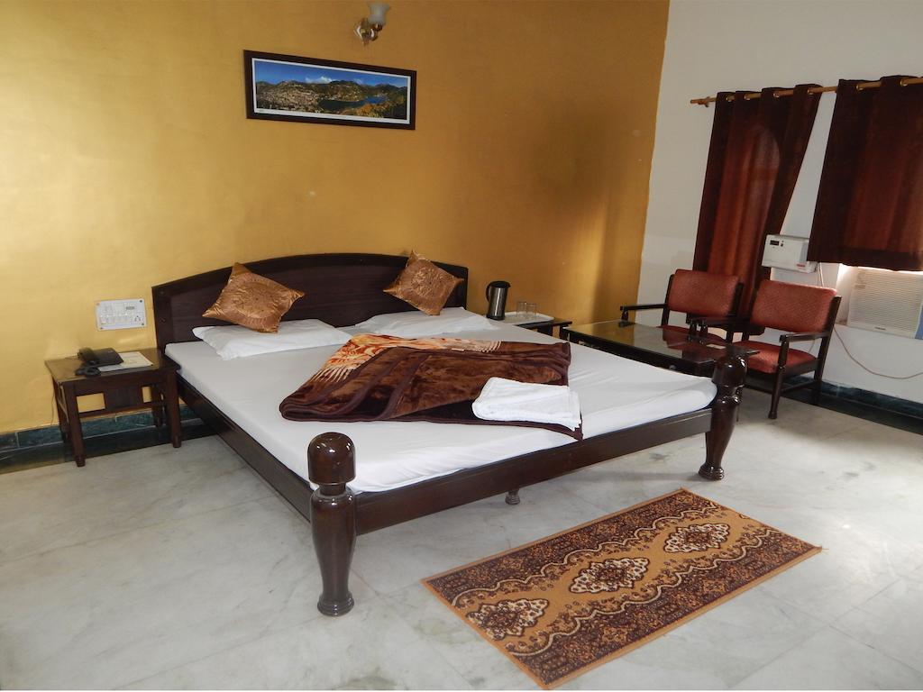 Hotel Chitra Heritage Haridwar Luaran gambar